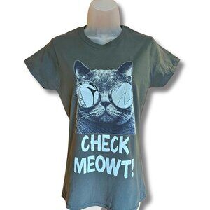 NWOT Gildan Softstyle "Check Meowt!" Cat Graphic Tee – Size Large